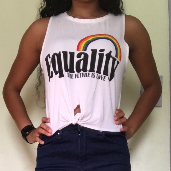 Top - Picture 1 of 1